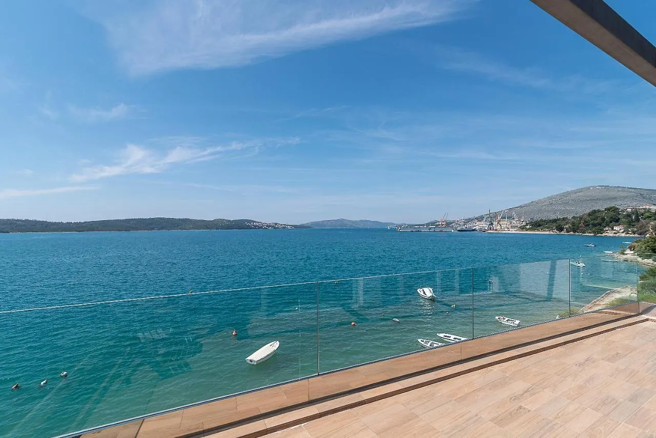 Villa Trogir Beach House Kroatien